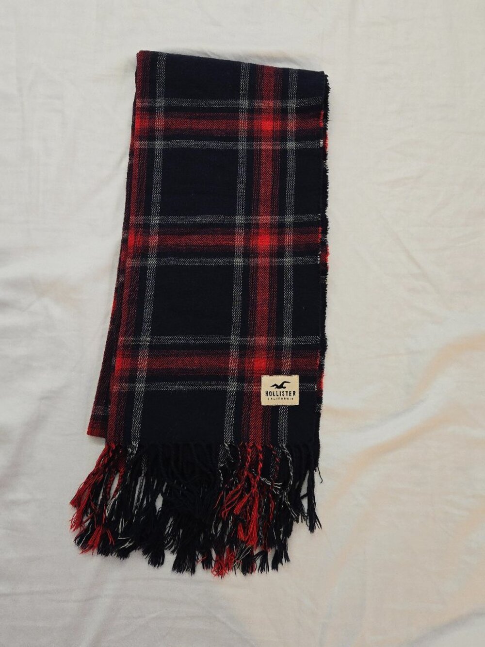 Hollister Navy & Red scarf